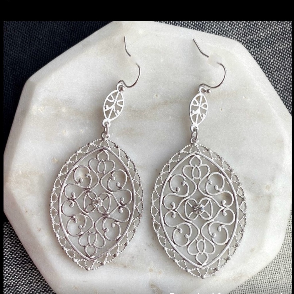 NWT Silver Earrings Cut Out Geometric Boho Jewelry Women’s Classic Dangle
